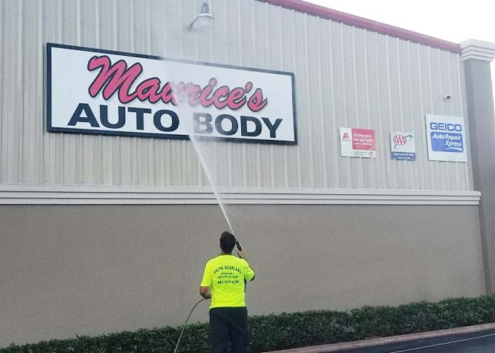 Commercial Pressure Washing and Soft Washing